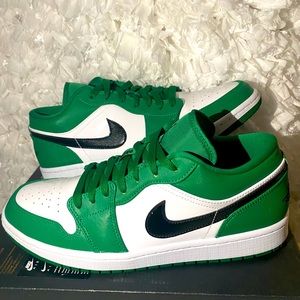 Jordan 1 lows pine green